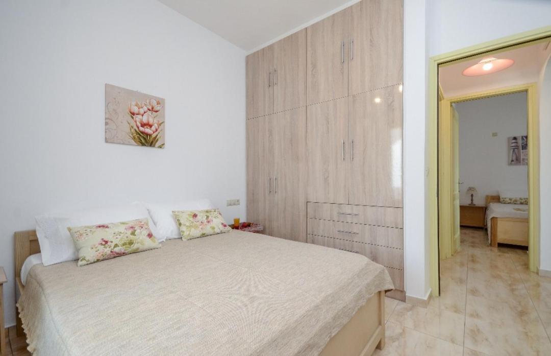 Apartmán Kapris House Agios Prokopios  Pokoj fotografie